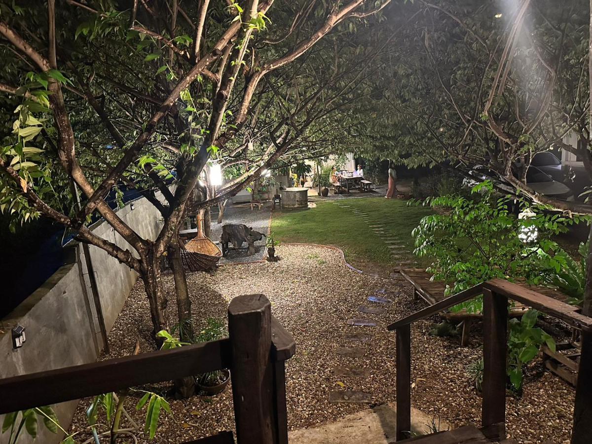 The Legend Homestay. Mae Ai Bagian luar foto