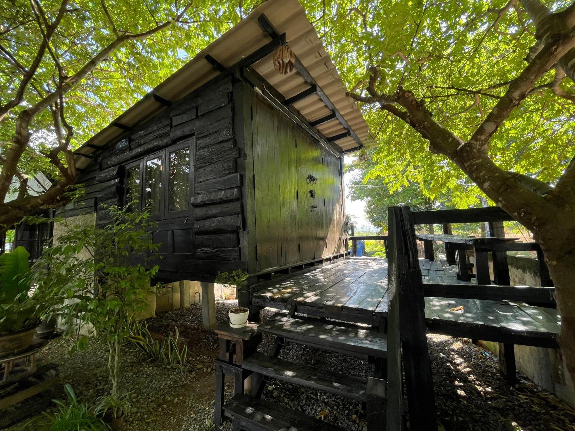 The Legend Homestay. Mae Ai Bagian luar foto