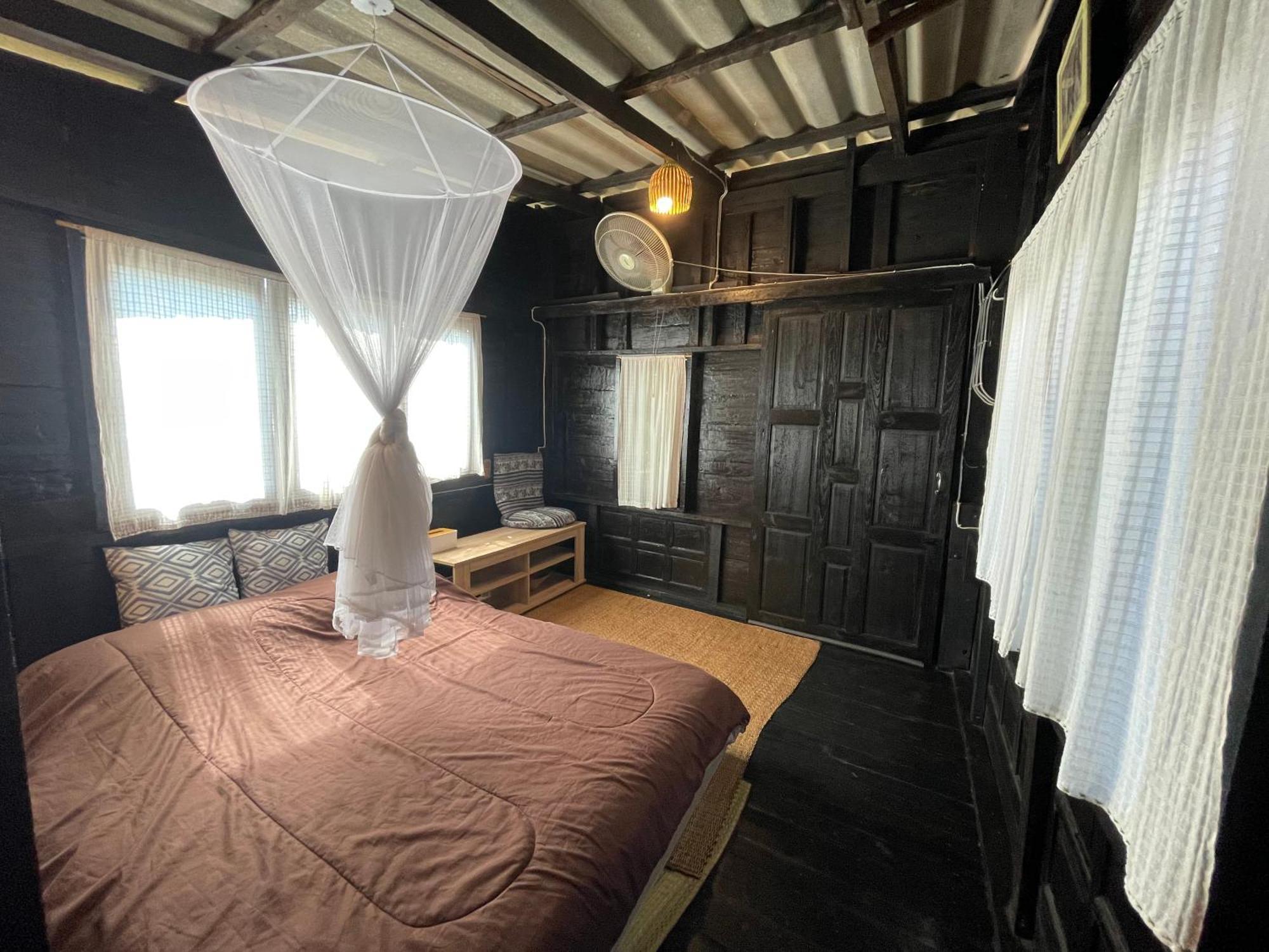 The Legend Homestay. Mae Ai Bagian luar foto